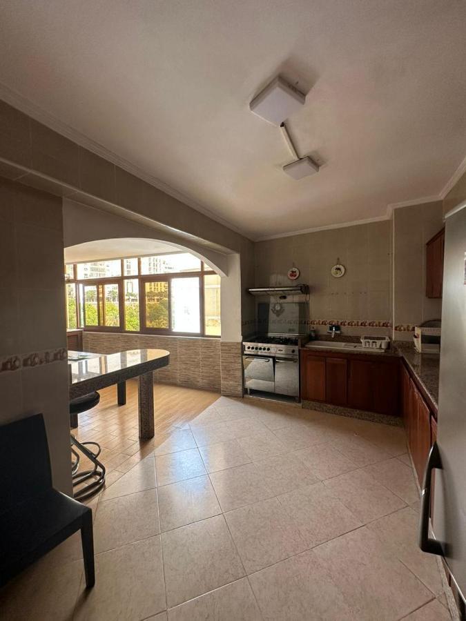 Vaste Appartement Au Centre De Tétouan Extérieur photo