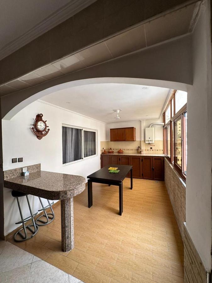 Vaste Appartement Au Centre De Tétouan Extérieur photo
